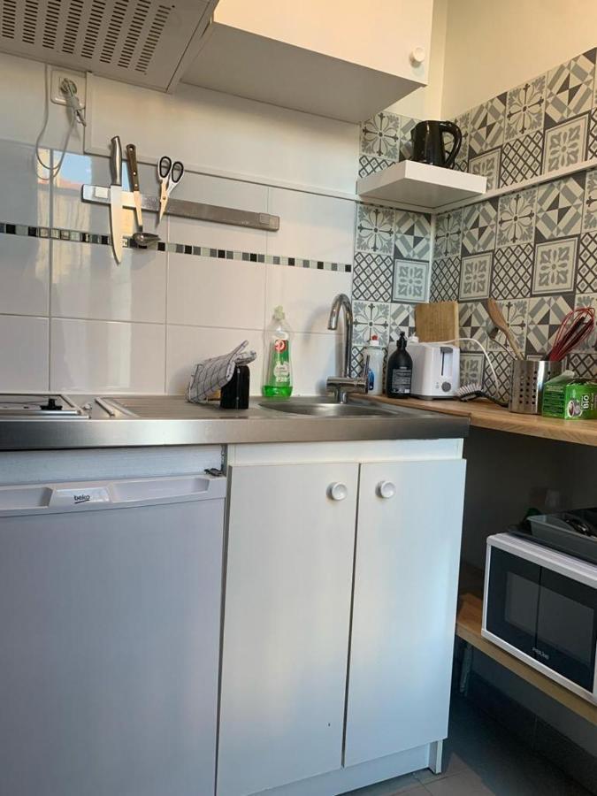 Studio Moliere موروج المظهر الخارجي الصورة